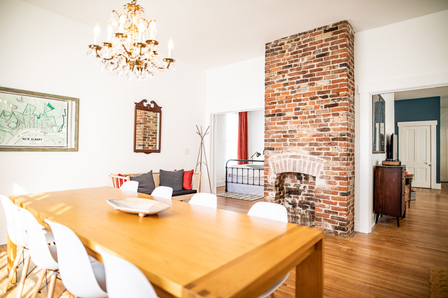 Bough House dining room