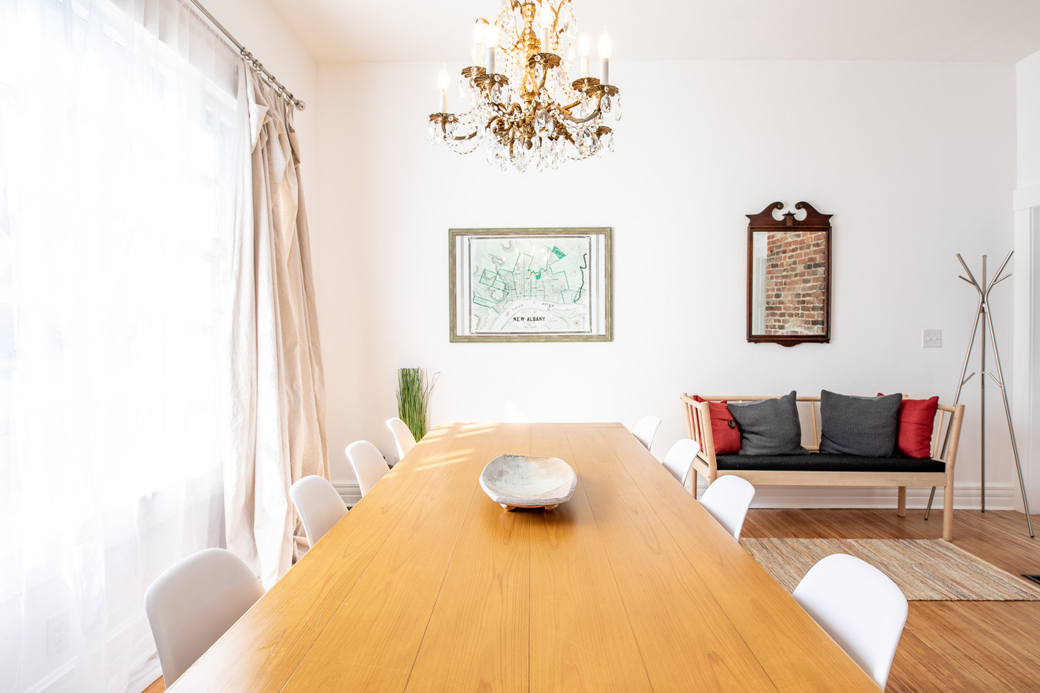 Bough House dining room