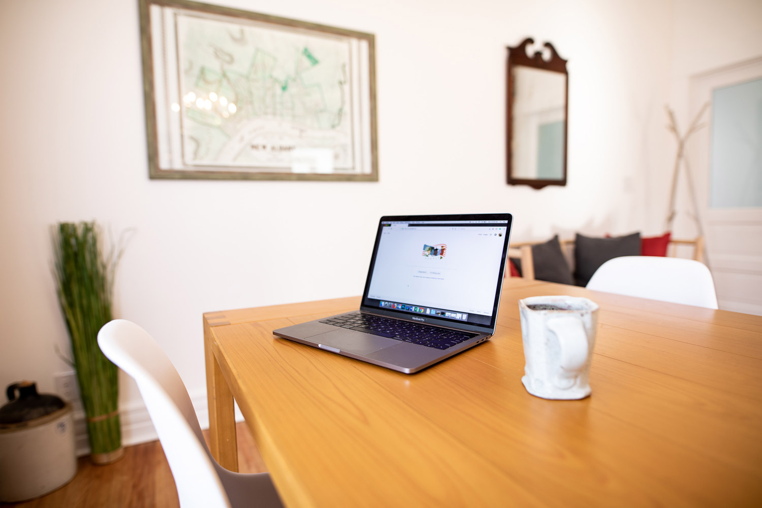 Bough House dining room